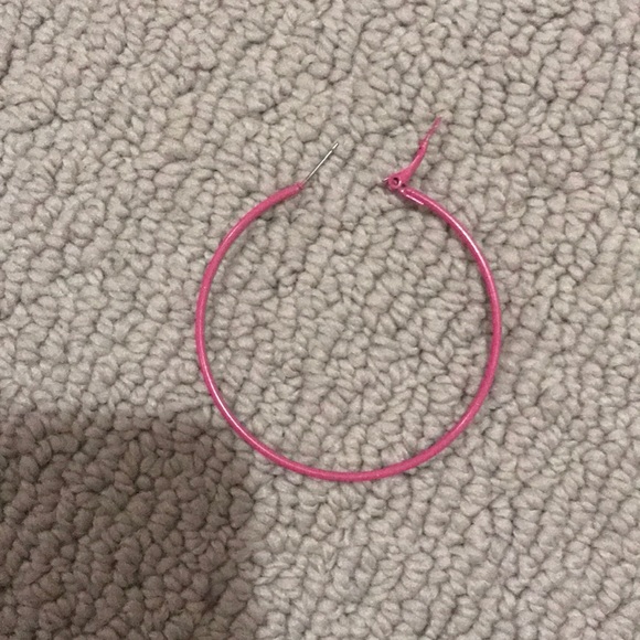 6 pairs of colored hoops - Picture 3 of 5